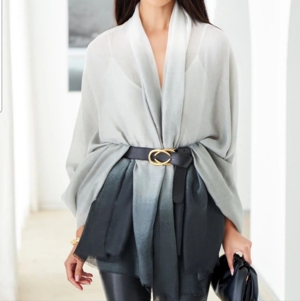 🖤▪️Cushnie ▪️One Size Grey Horizon Ombre Scarf